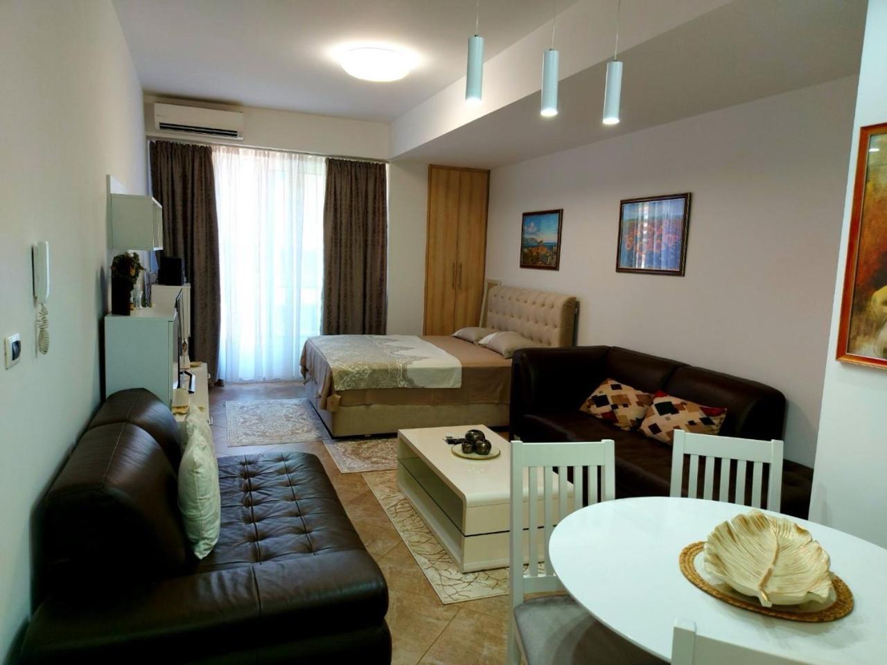 Apartment Lux *