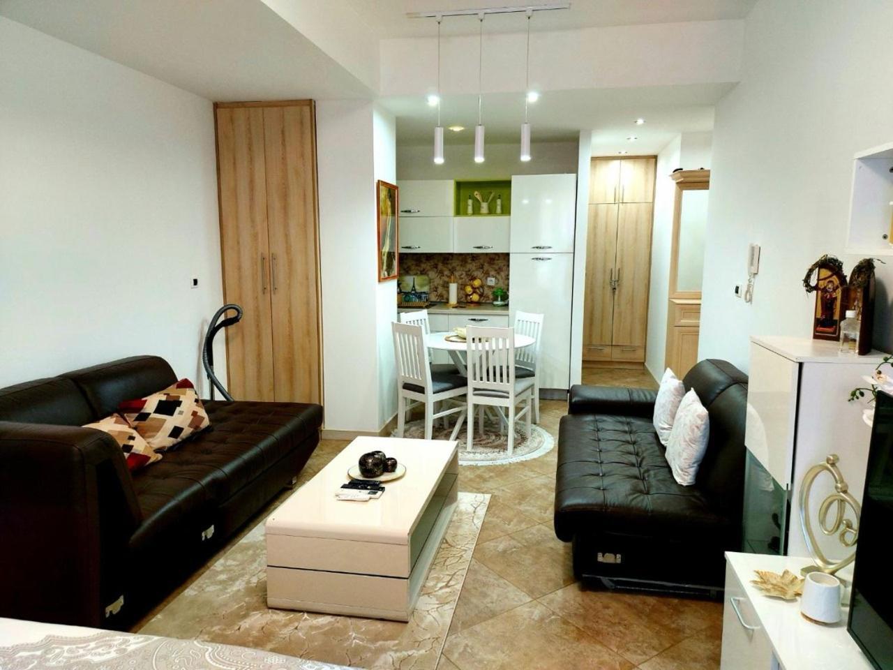 Apartment Lux *
